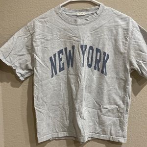 john galt/brandy melville new york crop top